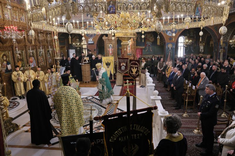 Κυριακή της Σταυροπροσκυνήσεως στη Δράμα
